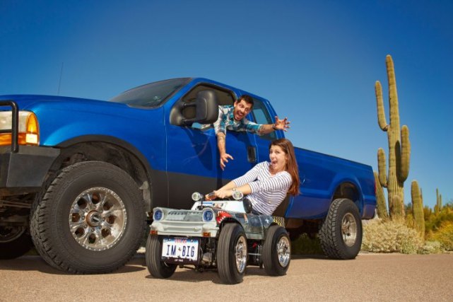 Автомобиль высотой 63 см и шириной 65 см был построен Остином Коулсоном (Austin Coulson) из Техаса, США.