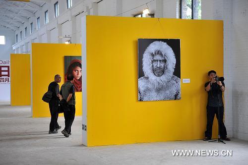 В пров. Шаньси открылась международная фотовыставка "Пинъяо-2013" (4)