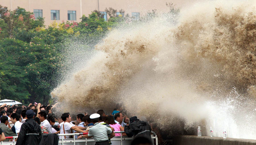 «Взрывной» прилив Цяньтан