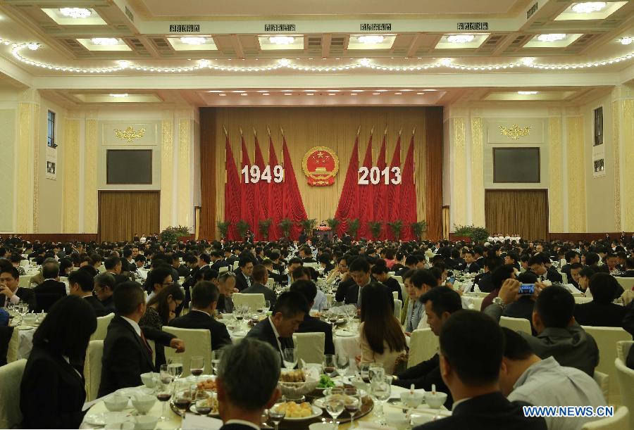 В Пекине состоялся прием, посвященный 64-й годовщине образования КНР (3)
