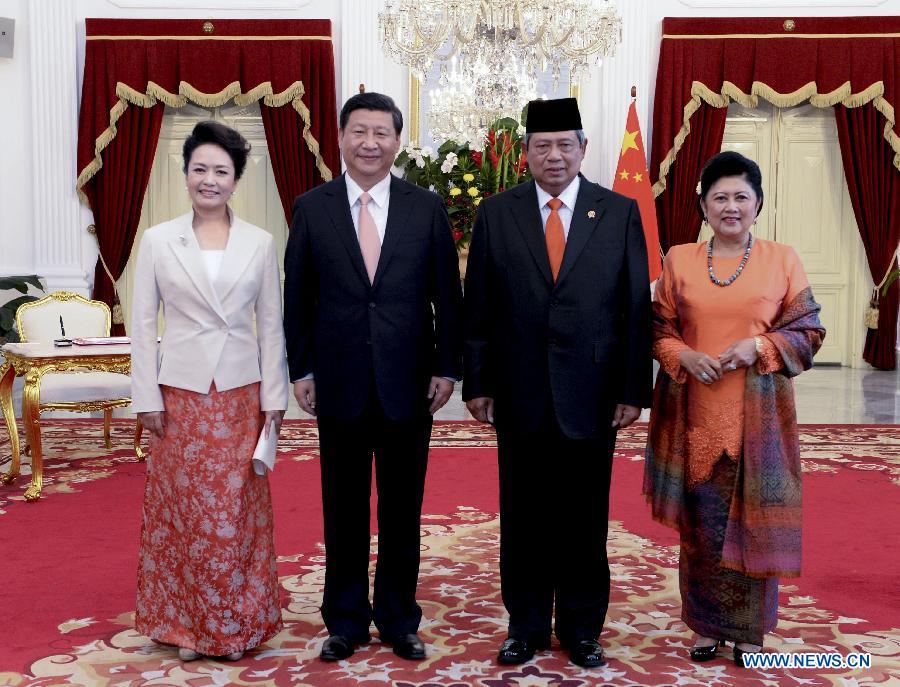 Си Цзиньпин провел переговоры с президентом Индонезии Сусило Бамбангом Юдхойоно (2)
