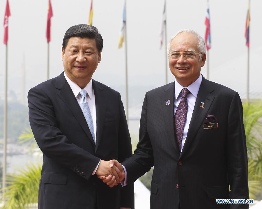 Председатель КНР и премьер-министр Малайзии решили вывести межгосударственные связи на уровень всесторонних отношений стратегического партнерства (2)