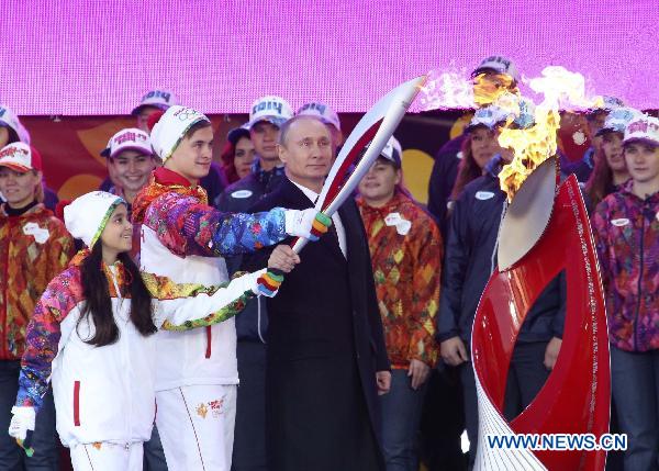 Огонь зимних Олимпийских игр Сочи-2014 прибыл в Москву (3)