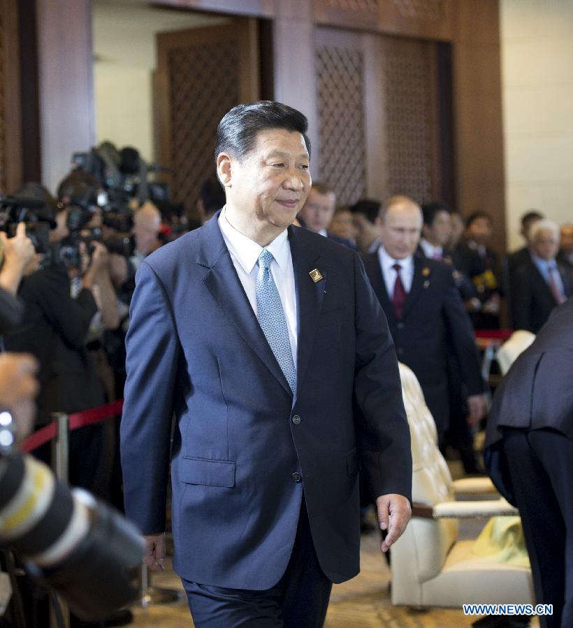 Си Цзиньпин выступил с важной речью на 21-й неформальной встрече лидеров АТЭС (2)