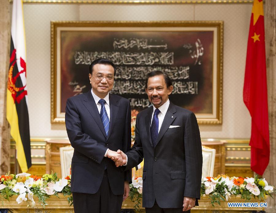 Премьер Госсовета КНР обещает проводить дальнейшее стратегическое сотрудничество с Брунеем