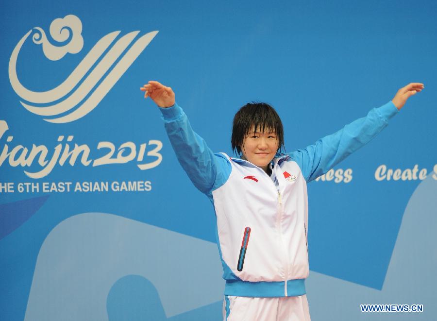 Олимпийские чемпионки Е Шивэнь и Цзяо Люян завоевали "золото" и "бронзу" на Восточноазиатских играх (8)