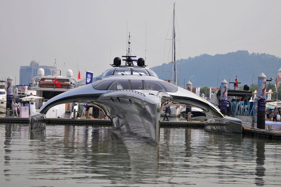 Самая изумительная в мире яхта представлена в Гуанчжоу
