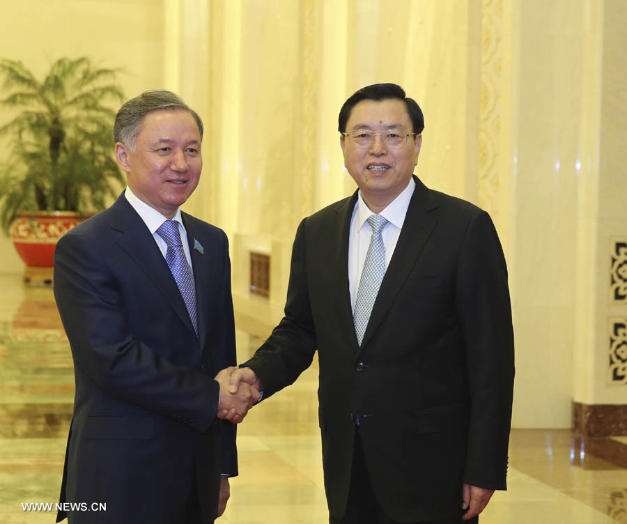 Председатель ПК ВСНП Чжан Дэцзян встретился со спикером мажилиса Казахстана (3)