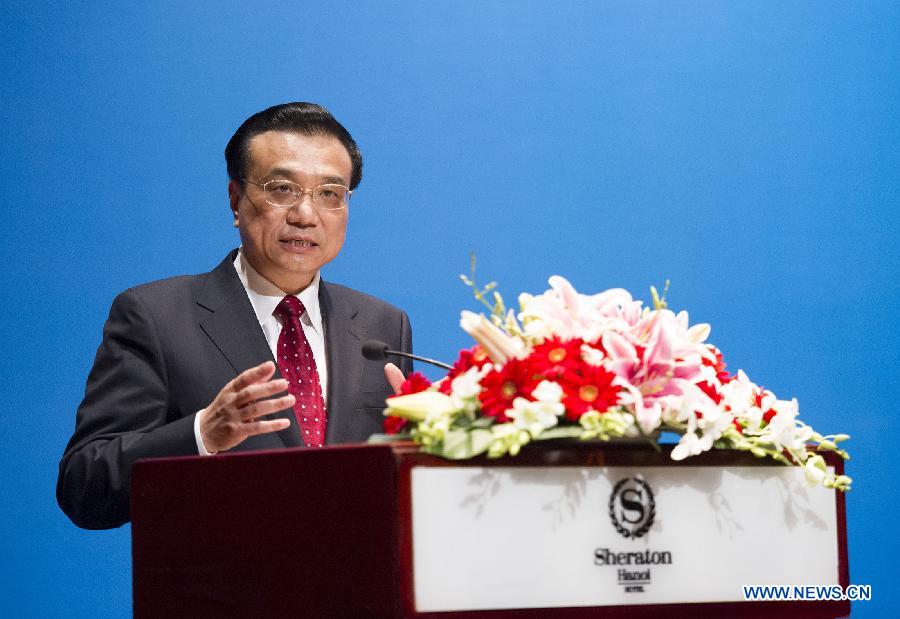 Премьер Госсовета КНР Ли Кэцян: необходимо реализовать благоприятные возможности китайско-вьетнамского сотрудничества  (3)