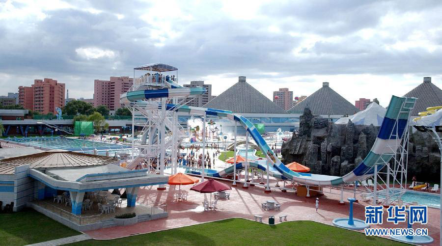 В КНДР завершены работы по строительству крупного аквапарка (5)