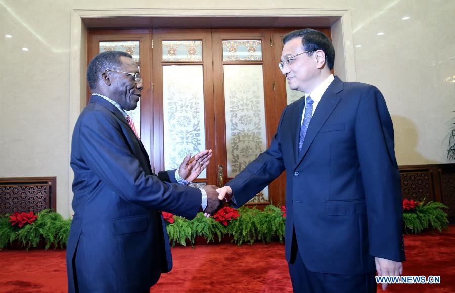 Ли Кэцян встретился с премьер-министром Танзании