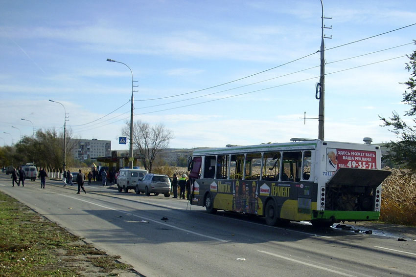 По меньшей мере 6 человек погибли в Волгограде при взрыве в автобусе -- МЧС РФ (7)