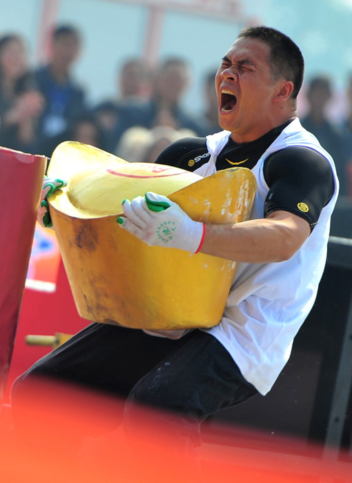 Китайский Чемпионат силачей 2013 года стартовал в Сянъяне (7)