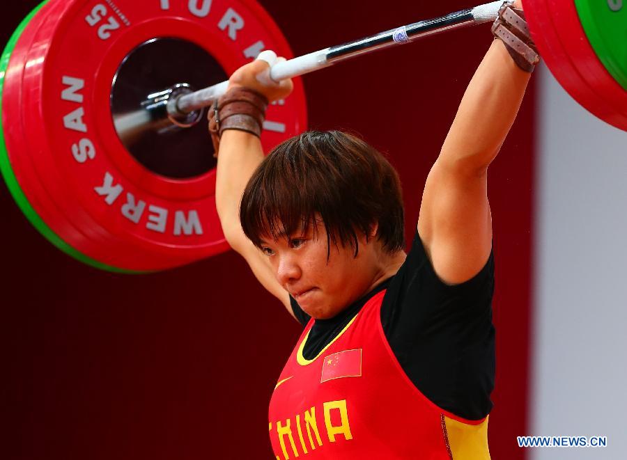 Китаянка Сян Яньмэй выиграла "золото" чемпионата мира по тяжелой атлетике (6)