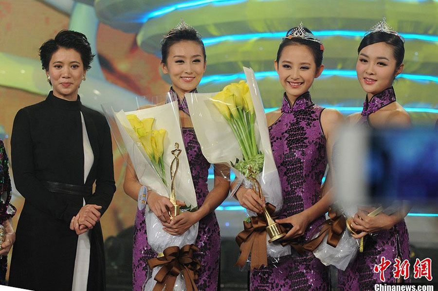 Три победительницы конкурса «Мисс Китай-2013» (3)