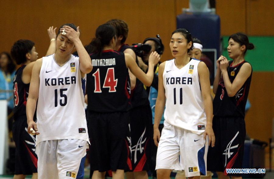 Чемпионат Азии по баскетболу среди женщин: Китай разгромил Индию; Япония одолела Республику Корея (12)