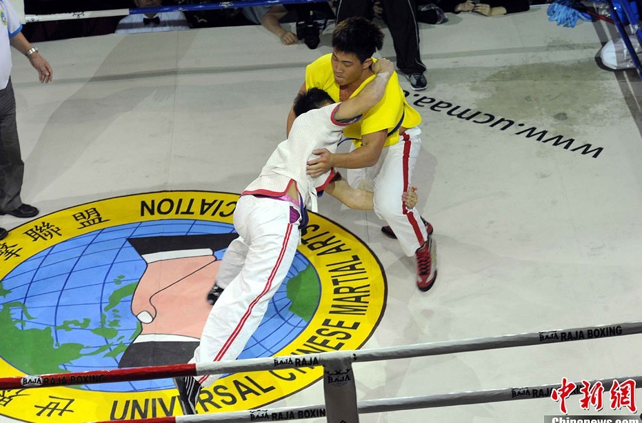 В Сянгане состоялось состязание по боксу среди спортсменов двух берегов Тайваньского пролива (2)
