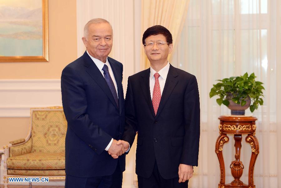 Состоялась встреча члена Политбюро ЦК КПК Мэн Цзяньчжу и президента Узбекистана Ислама Каримова 