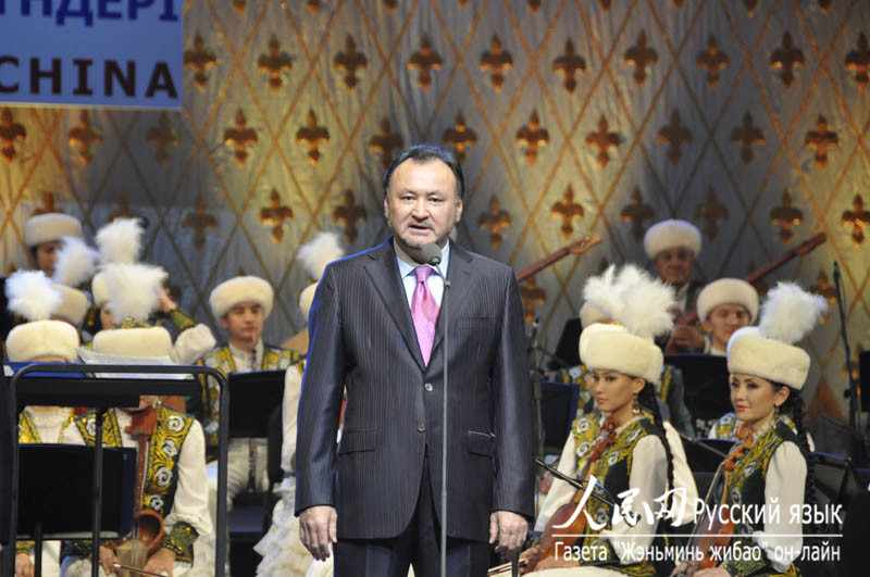 Министр культуры и информации Республики Казахстан Мухтар Кул-Мухаммед