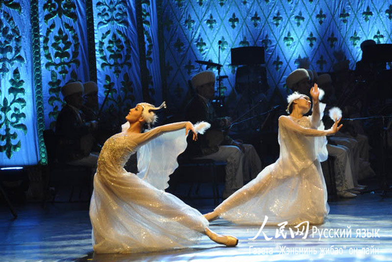 В Пекине состоялся гала-концерт по случаю открытия Дней казахстанской культуры в Китае (6)