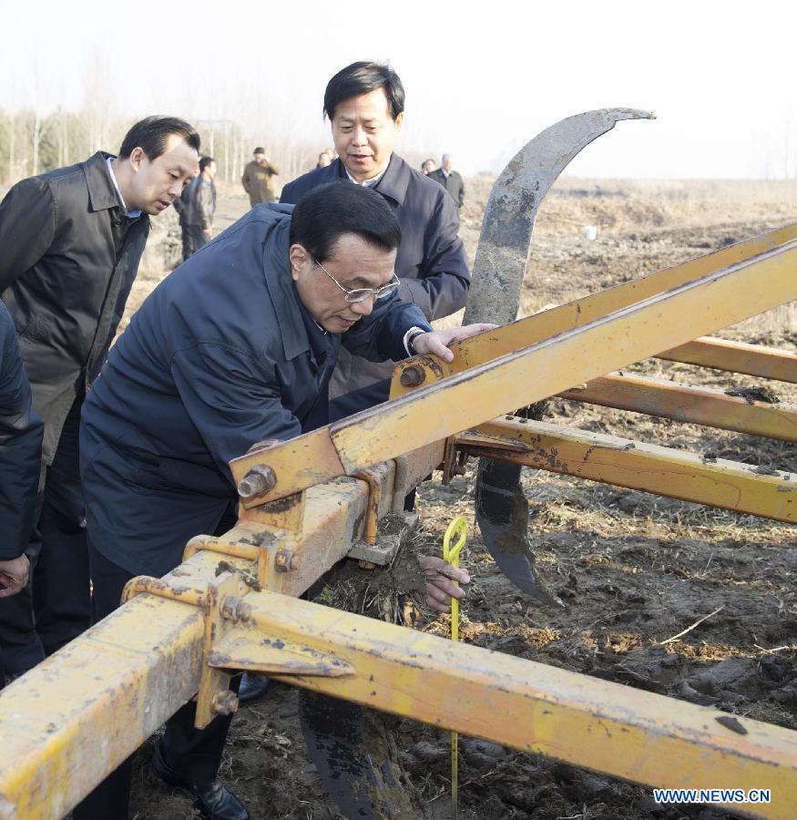 Китайский премьер призвал к комплексным реформам на селе (4)