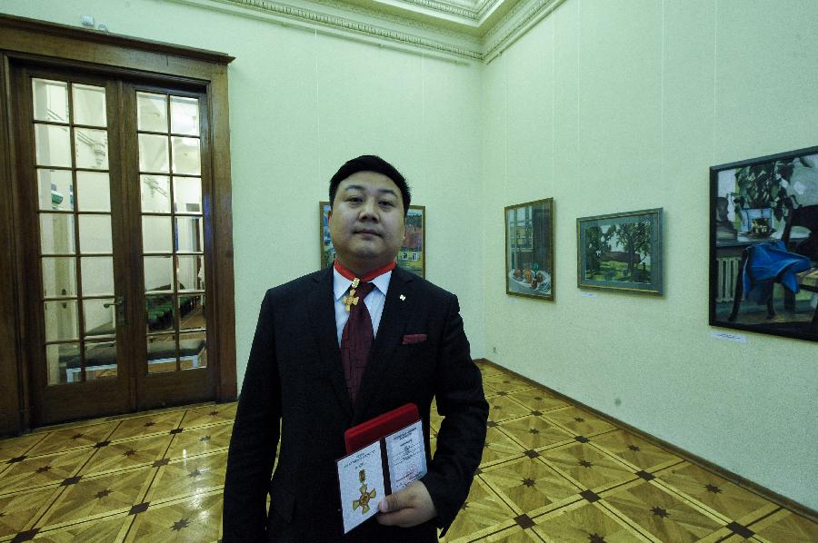 Китайский художник Пань Икуй вновь награжден золотой медалью РАХ  (3)