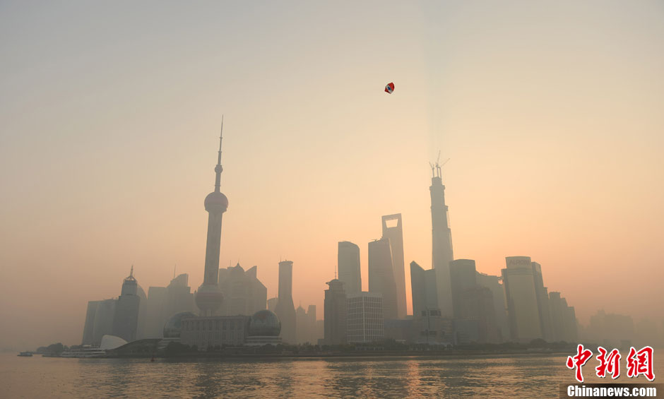 Серьезное загрязнение воздуха в Шанхае