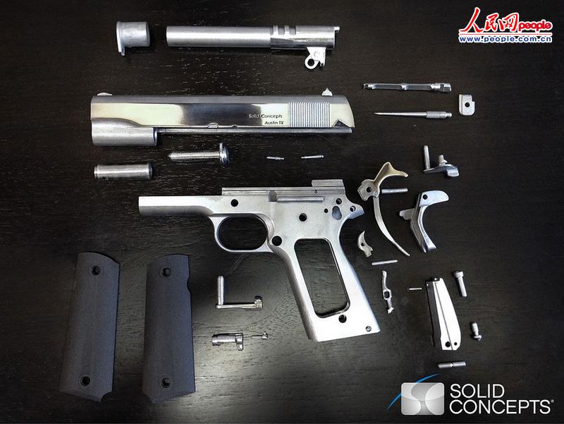 На 3D-принтере напечатали армейский пистолет (5)