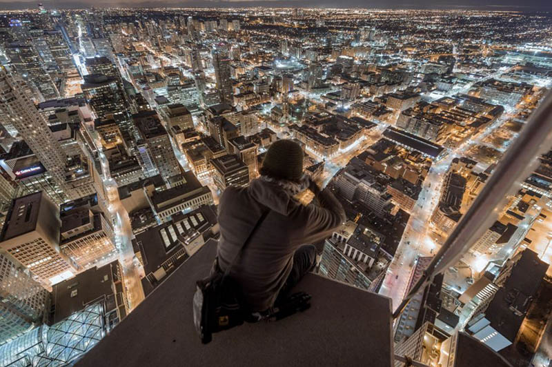 Канадец забрался на 300-метровое здание, чтобы снять необыкновенный городской пейзаж (6)