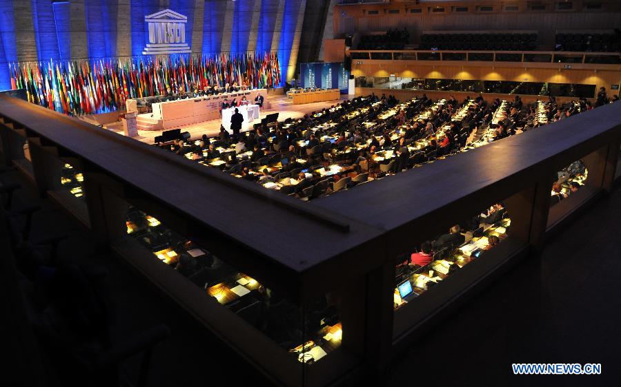 И. Бокова переизбрана главой ЮНЕСКО на второй срок  (3)