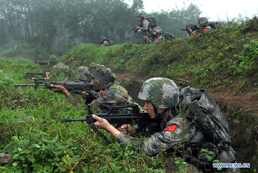 Успешно завершились совместные антитеррористические учения сухопутных войск Китая и Индии (2)