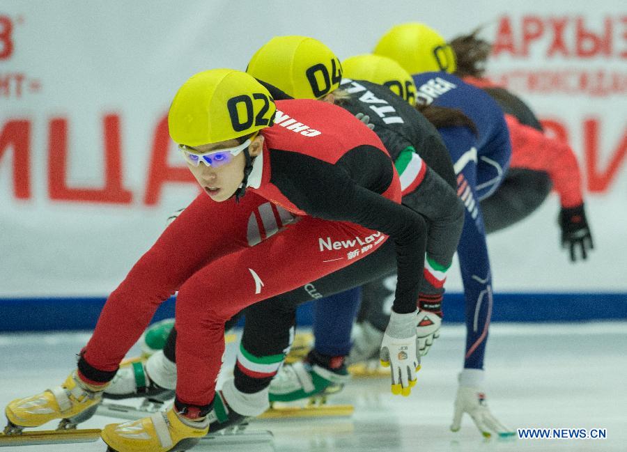 Женская сборная Китая завоевала золото в эстафете на 3000м на Кубке мира по шорт-треку в Коломне (3)