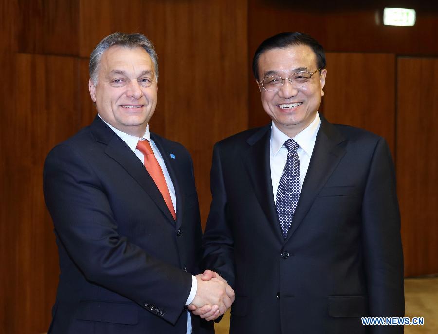 Главы правительств Китая и Венгрии обсудили вопросы сотрудничества