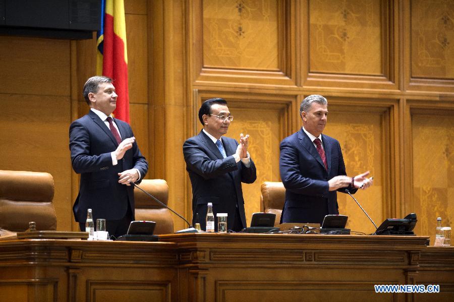 Премьер Госсовета КНР Ли Кэцян: необходимо содействовать дальнейшему развитию китайско-румынских отношений дружбы и сотрудничества (4)