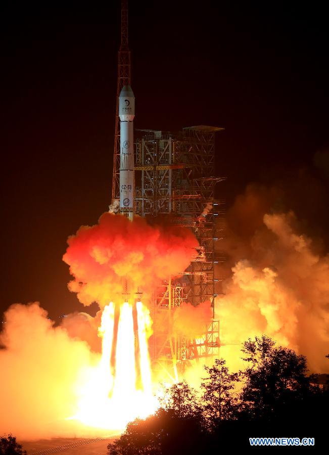 В Китае был произведен запуск космического аппарата зондирования Луны "Чанъэ-3" (6)