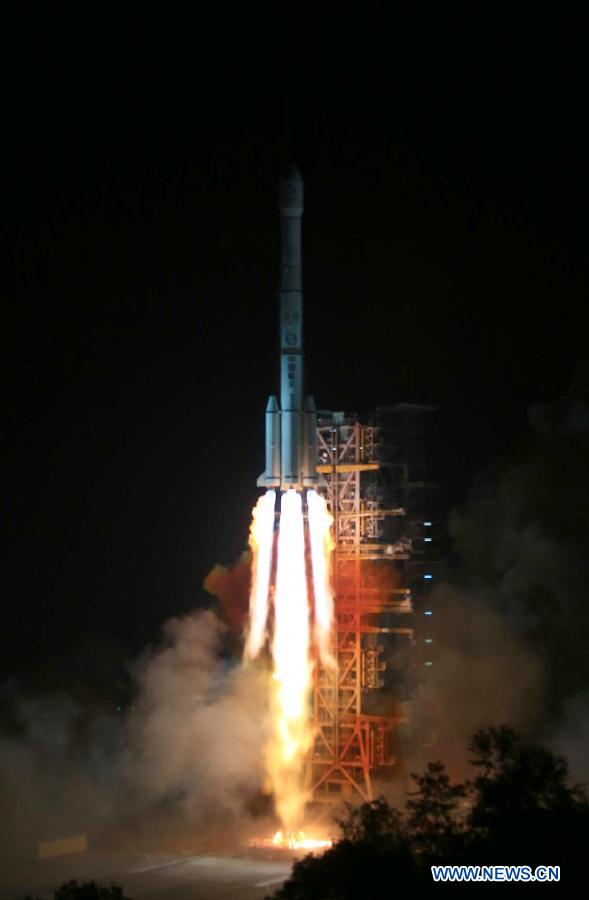 В Китае был произведен запуск космического аппарата зондирования Луны "Чанъэ-3" (7)
