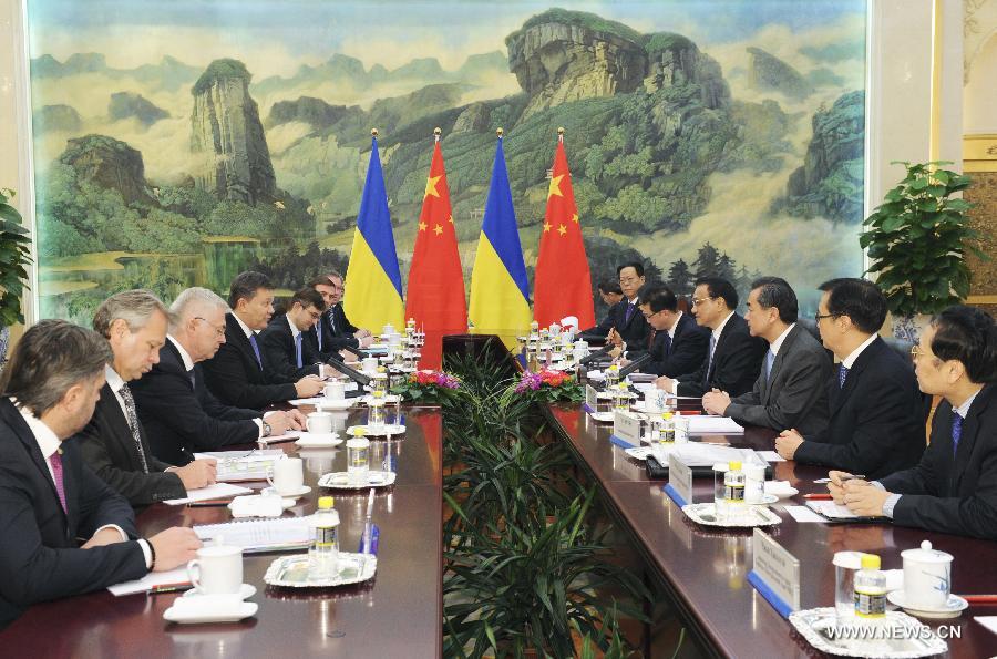 Премьер Госсовета КНР подчеркнул готовность продвигать развитие отношений стратегического партнерства с Украиной (2)