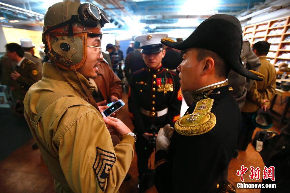 Шоу военной формы в Пекине (2)