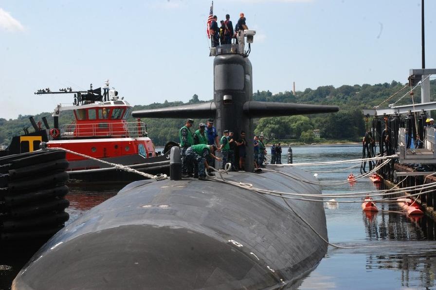Американские ВМС запустили беспилотник XFC UAS с подводной лодки (2)