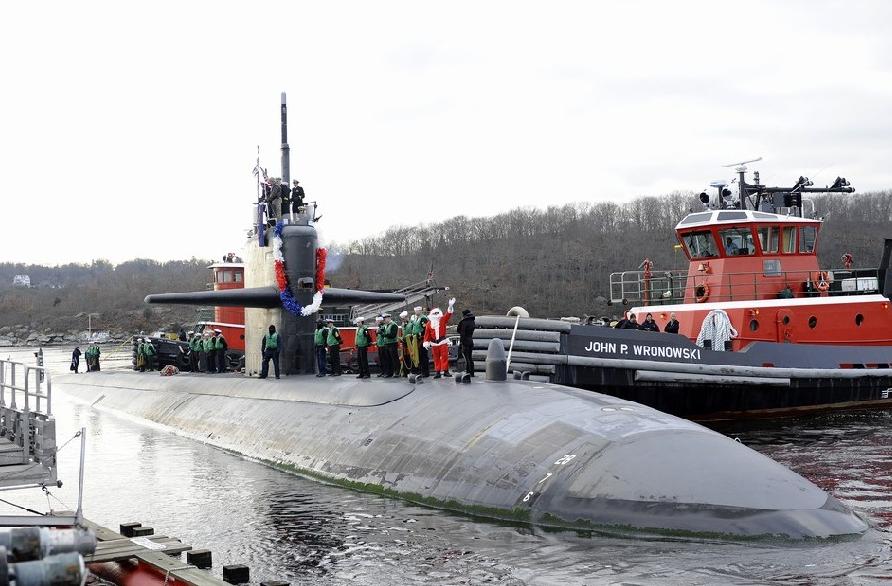 Американские ВМС запустили беспилотник XFC UAS с подводной лодки