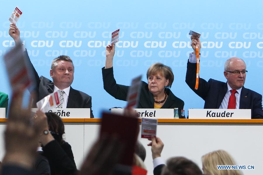 ХДС А. Меркель подписал соглашение о коалиции с социал-демократами (3)