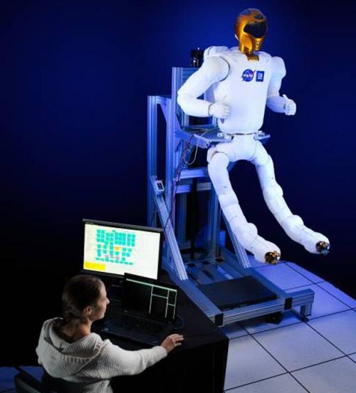 Космический робот NASA получит "ноги" для работы на орбите