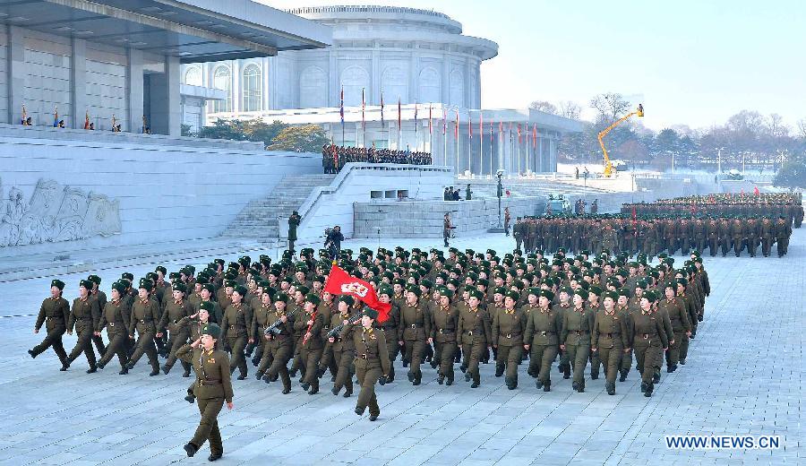Вооруженные силы КНДР на митинге для принесения присяги поклялись ценой жизни защищать Ким Чен Ына (6)
