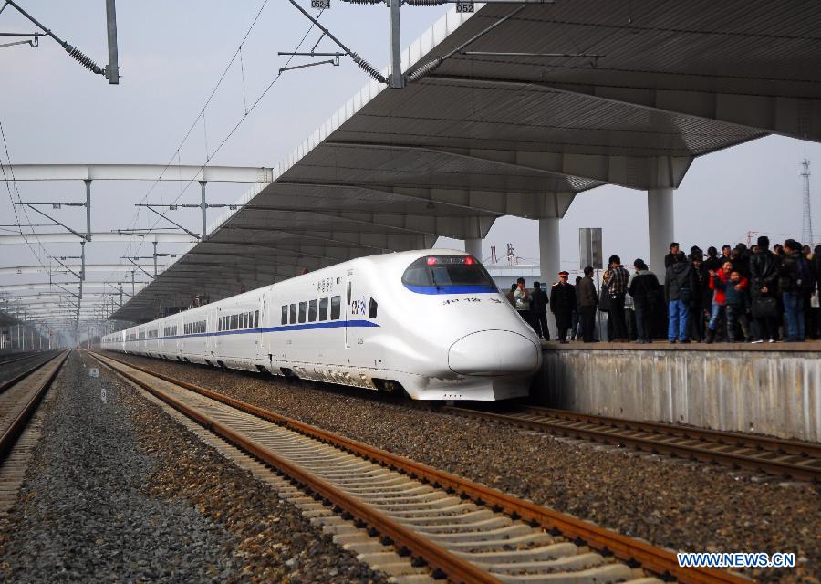 Общая протяженность железных дорог в Китае превысила 100 тыс км (6)