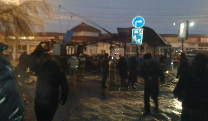 При взрыве в волгоградском троллейбусе погибли 15 человек (3)