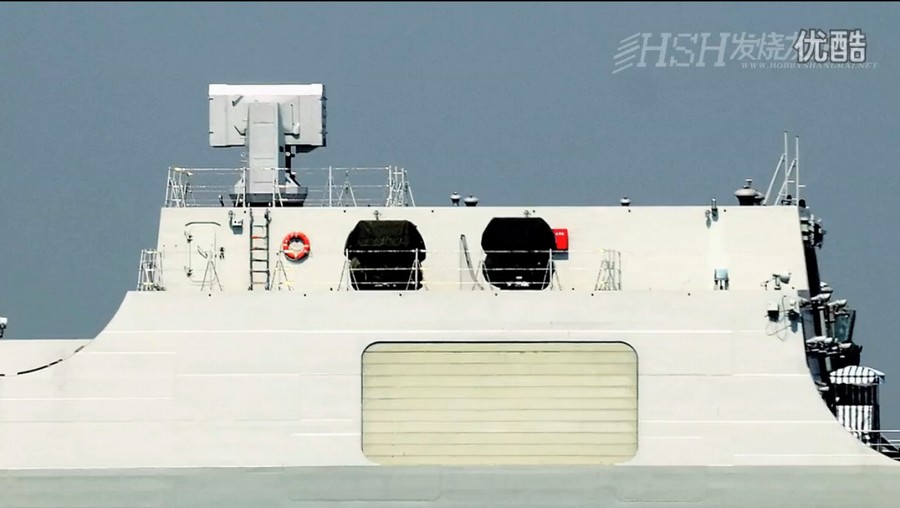 Фотографии морской навигации нового эсминца типа 052D ВМС Китая (4)
