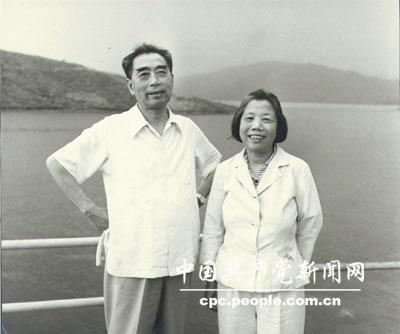Ценные фото: 20 супружеских снимков Чжоу Эньлай и Дэн Инчао (4)