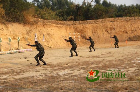 Особый стиль специальных женских войск Китая (4)