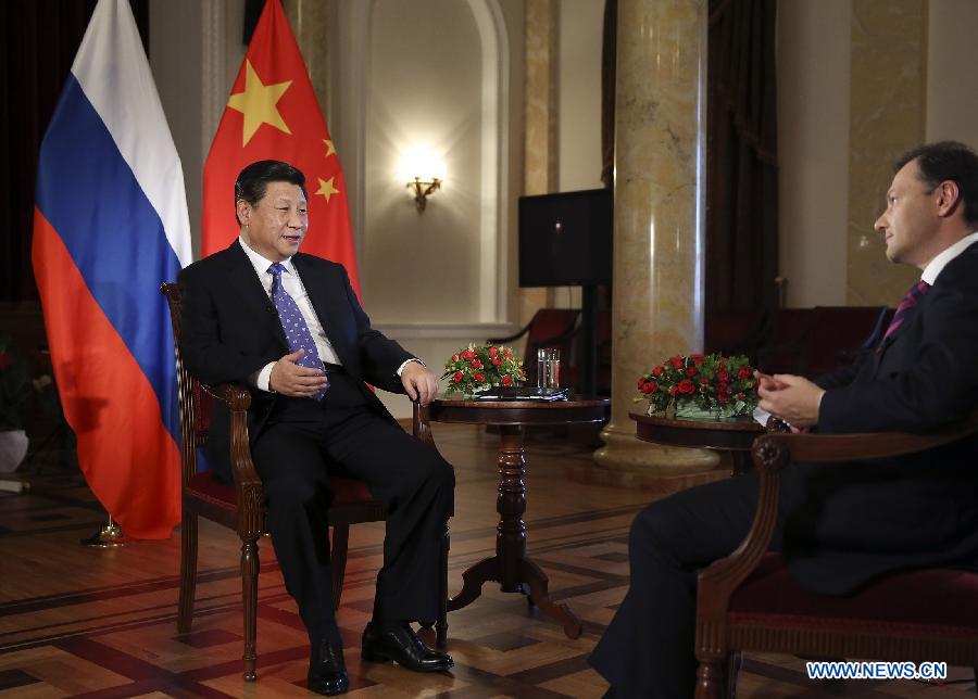 Председатель КНР Си Цзиньпин в Сочи дал интервью российской телепрограмме "Вести в субботу с Сергеем Брилевым"
