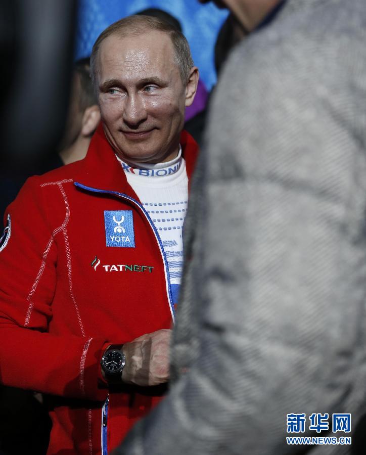 Путин появился на Олимпийской площадке для фигурного катания в Сочи (6)